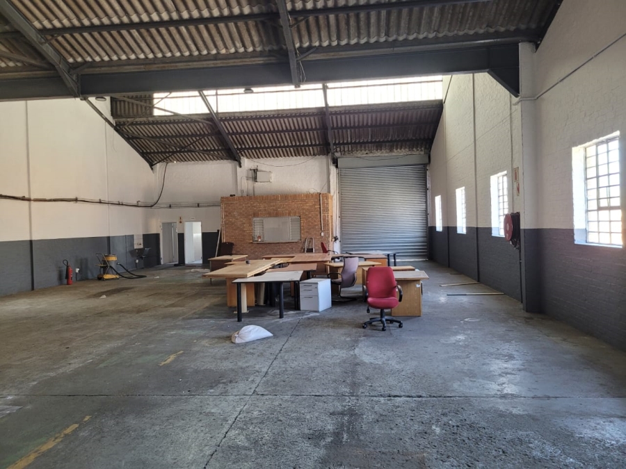 To Let Commercial Property for Rent in Montague Gardens Western Cape